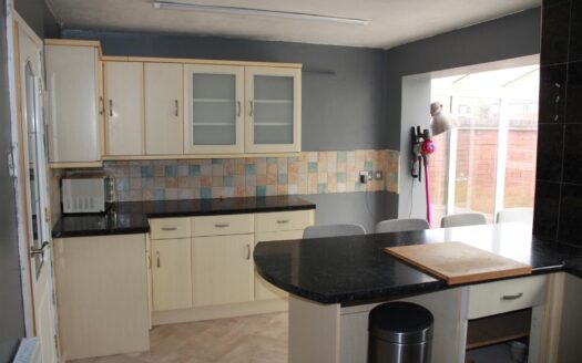 Ravensbourne Grove, Willenhall
